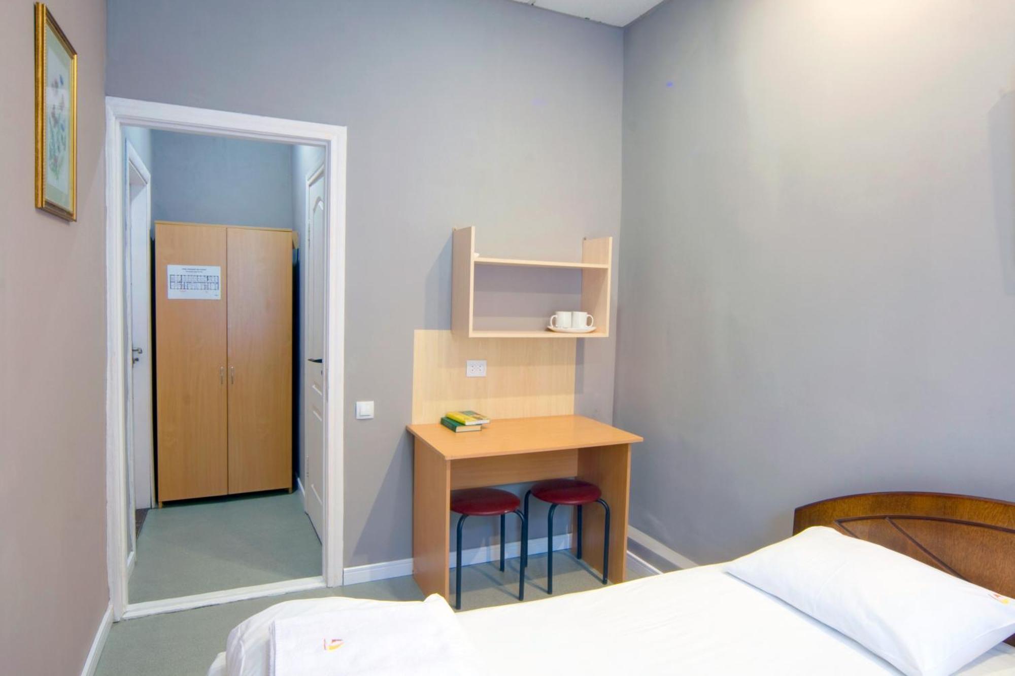 Hostel Podolski Plus Κίεβο Εξωτερικό φωτογραφία